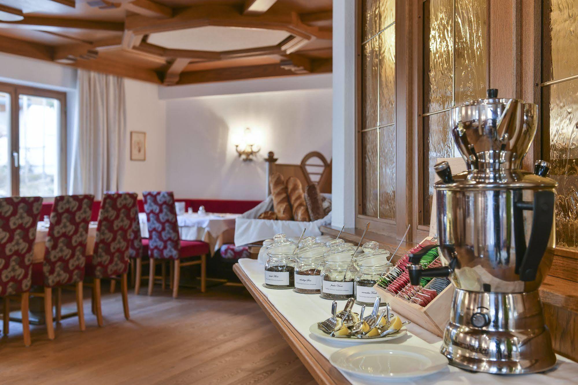 Hotel Schwarzwand Lech am Arlberg Exterior photo